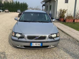 VOLVO V70 usata, con Airbag