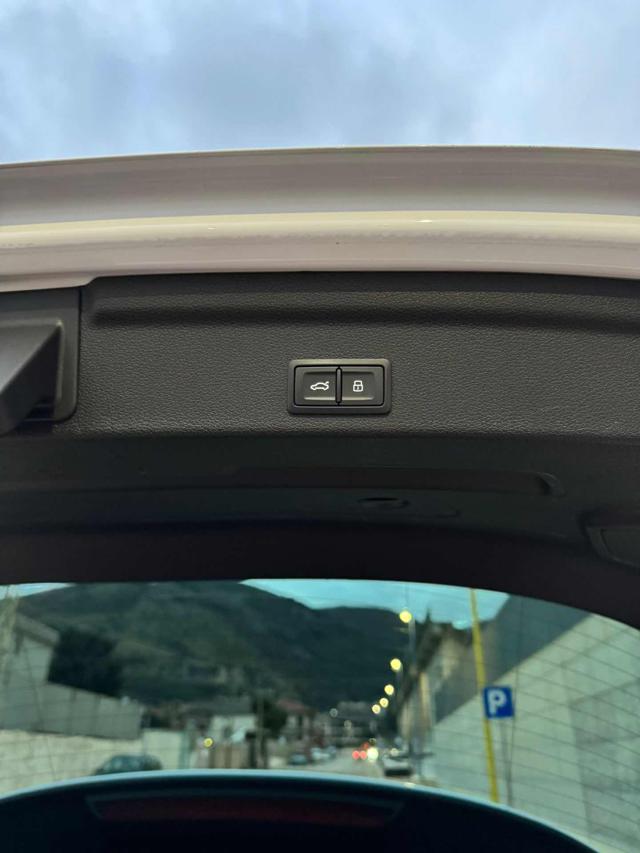 AUDI Q3 usata, con Autoradio