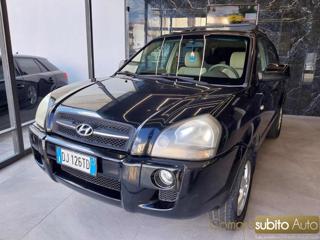 HYUNDAI Tucson usata, con Airbag