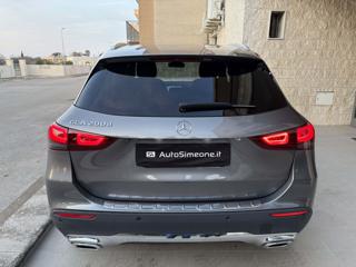 MERCEDES-BENZ GLA 200 usata, con Autoradio