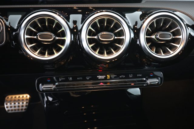 MERCEDES-BENZ A 180 usata 12
