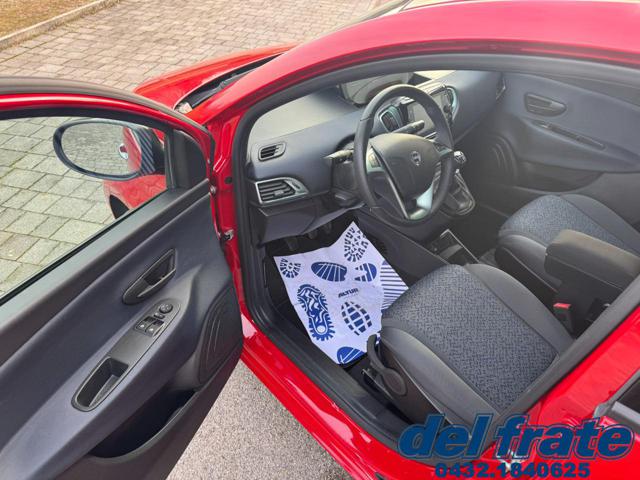 LANCIA Ypsilon usata, con ESP