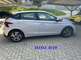 HYUNDAI i20 usata, con Alzacristalli elettrici