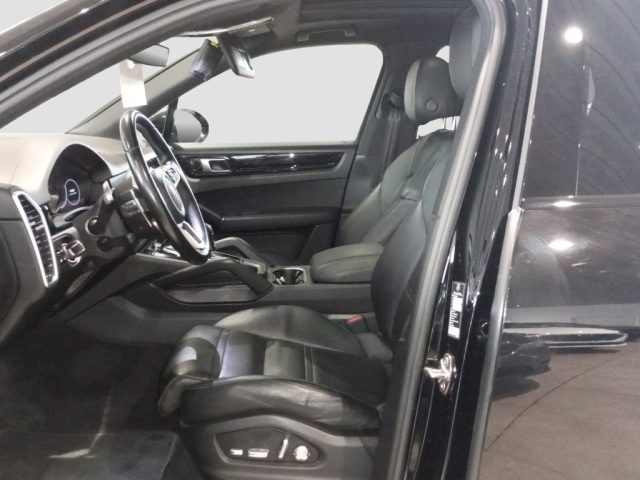 PORSCHE Cayenne usata 12