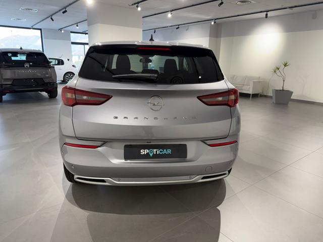 OPEL Grandland usata, con Alzacristalli elettrici