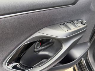 TOYOTA Yaris usata, con Specchietti laterali elettrici