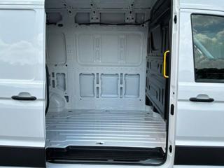 VOLKSWAGEN Crafter usata, con Park Distance Control