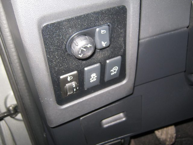 NISSAN Qashqai usata, con Sensori di parcheggio posteriori