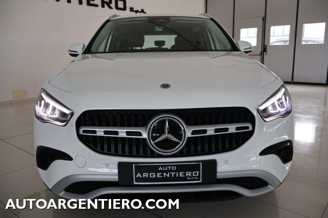 MERCEDES-BENZ GLA 180 usata, con Airbag