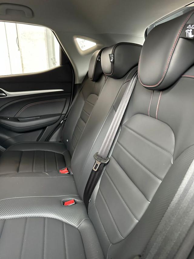 MG ZS usata, con Fendinebbia
