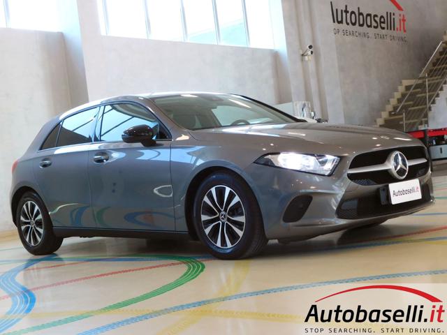 MERCEDES-BENZ A 180 usata, con Volante multifunzione