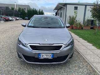 PEUGEOT 308 usata, con Airbag