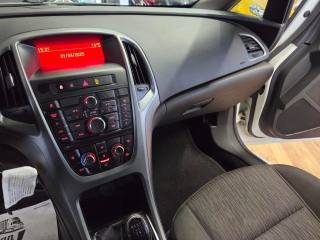 OPEL Astra usata, con Climatizzatore