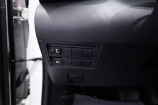 TOYOTA Yaris usata, con Servosterzo