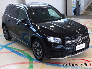 MERCEDES-BENZ GLB 200 usata, con Bracciolo