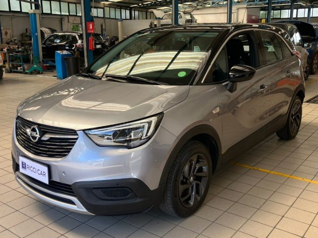 OPEL Crossland X usata, con Airbag