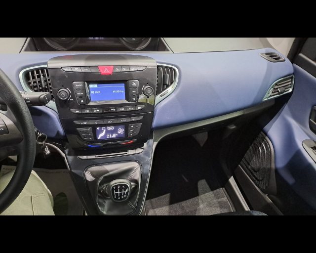 LANCIA Ypsilon usata, con Vetri oscurati