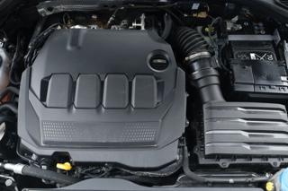 VOLKSWAGEN Golf usata, con Riscaldamento ausiliario