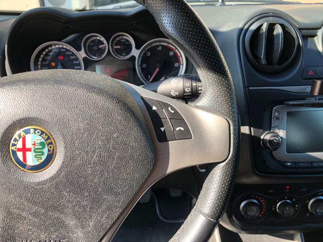 ALFA ROMEO MiTo usata, con Volante in pelle