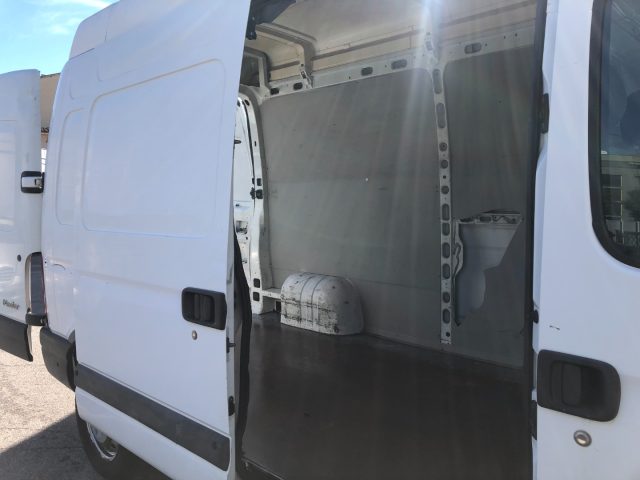RENAULT Master usata 8