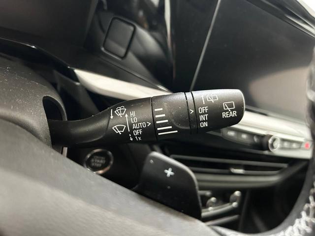 OPEL Grandland usata, con Interni in pelle
