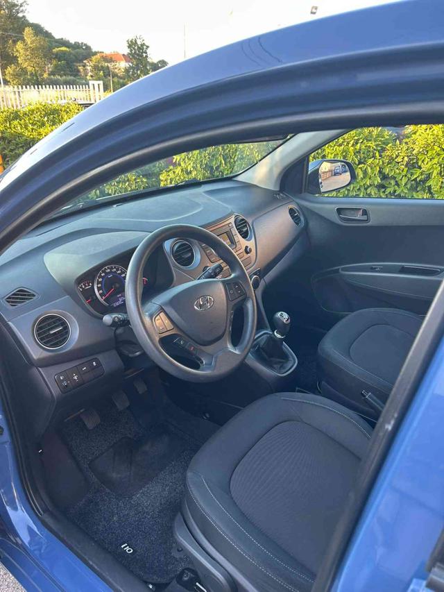 HYUNDAI i10 usata, con Alzacristalli elettrici