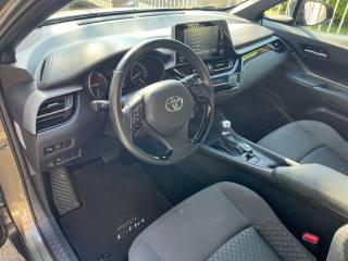TOYOTA C-HR usata, con Cruise Control