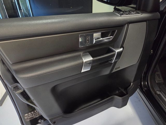 LAND ROVER Discovery usata, con Servosterzo