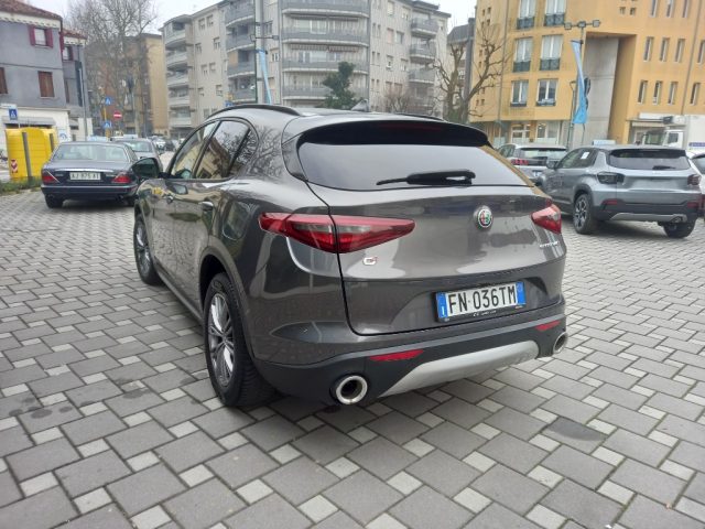 ALFA ROMEO Stelvio usata, con Autoradio