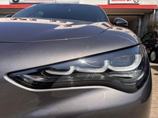 ALFA ROMEO Stelvio usata, con Airbag laterali