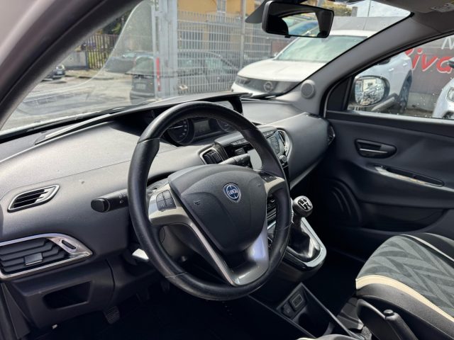 LANCIA Ypsilon usata, con Servosterzo