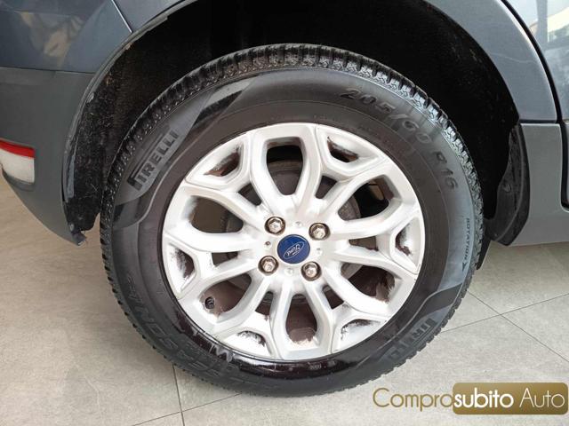 FORD EcoSport usata 22