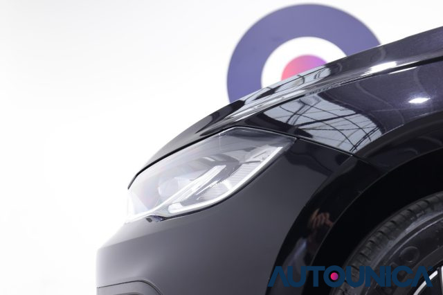 VOLKSWAGEN Polo usata, con USB