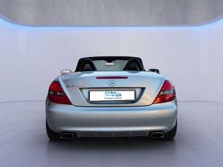 MERCEDES-BENZ SLK 200 usata, con Alzacristalli elettrici