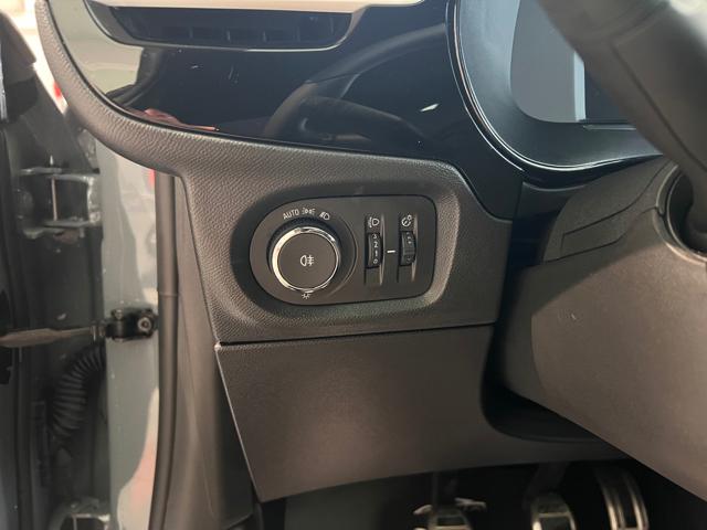 OPEL Corsa usata, con Bluetooth