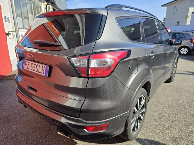 FORD Kuga usata, con Climatizzatore
