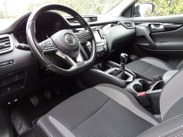NISSAN Qashqai usata, con Boardcomputer