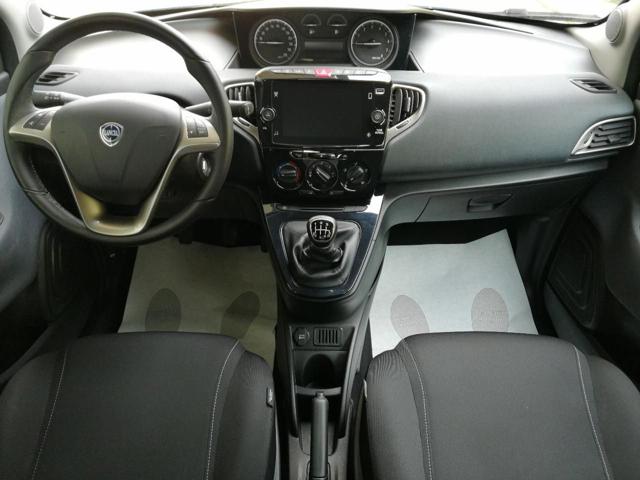 LANCIA Ypsilon usata, con Boardcomputer