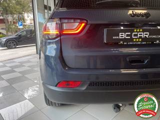 JEEP Compass usata, con Bluetooth