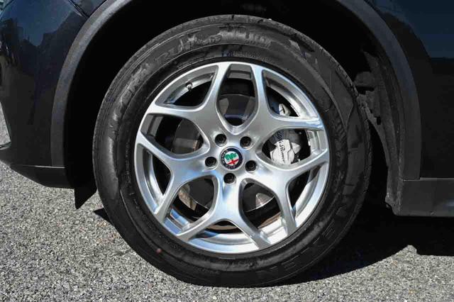 ALFA ROMEO Stelvio usata, con Controllo automatico clima