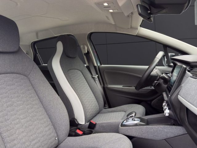 RENAULT ZOE usata, con Controllo elettronico della corsia