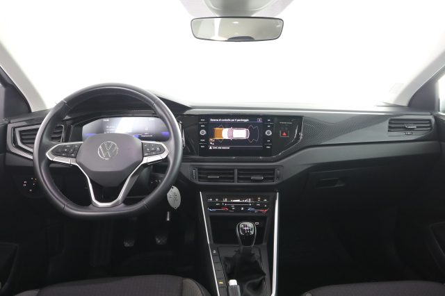 VOLKSWAGEN Taigo usata 3