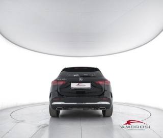 MERCEDES-BENZ GLA 200 usata 5