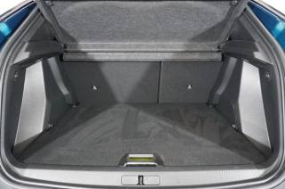 PEUGEOT 2008 usata, con Cruise Control