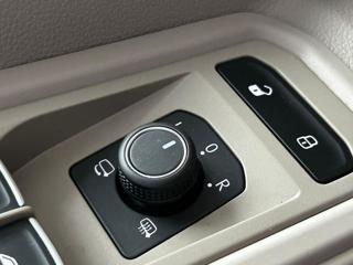 VOLKSWAGEN Multivan usata 58