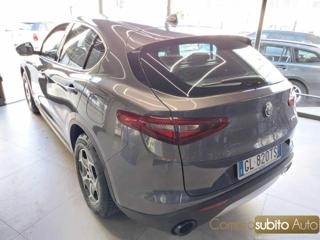 ALFA ROMEO Stelvio usata, con Alzacristalli elettrici