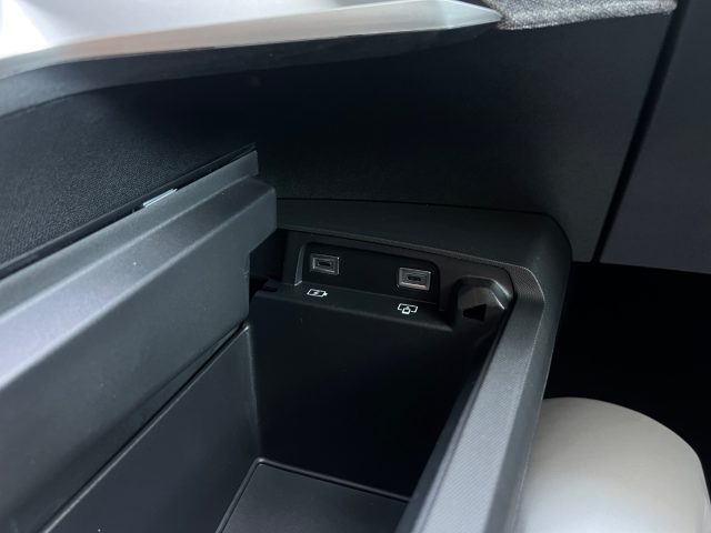 PEUGEOT 3008 usata, con Bluetooth