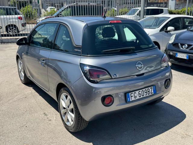 OPEL Adam usata, con Autoradio