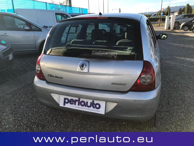 RENAULT Clio usata, con Airbag Passeggero