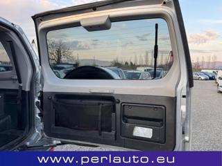 MITSUBISHI Pajero usata, con Fendinebbia